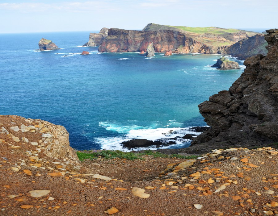 Vliegreis-rondreis-Madeira-ter-beek-reizen-zee-rotsen-gallery